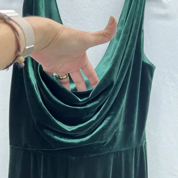 Revelry Dakota Emerald Cowl Back Velvet Dress Size 14 Gown Lined Prom